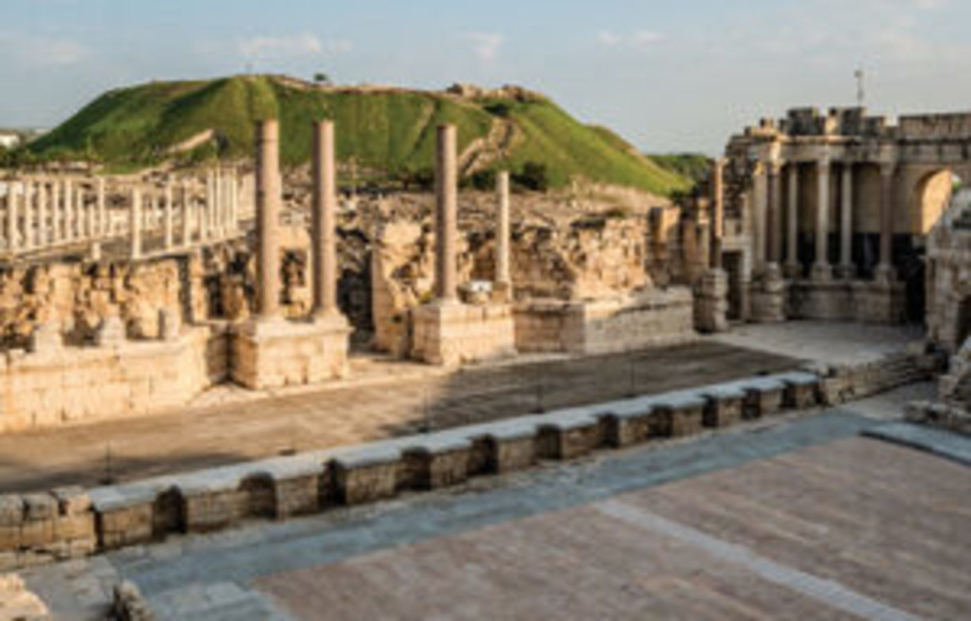 Beth sheans roman theater 300x192